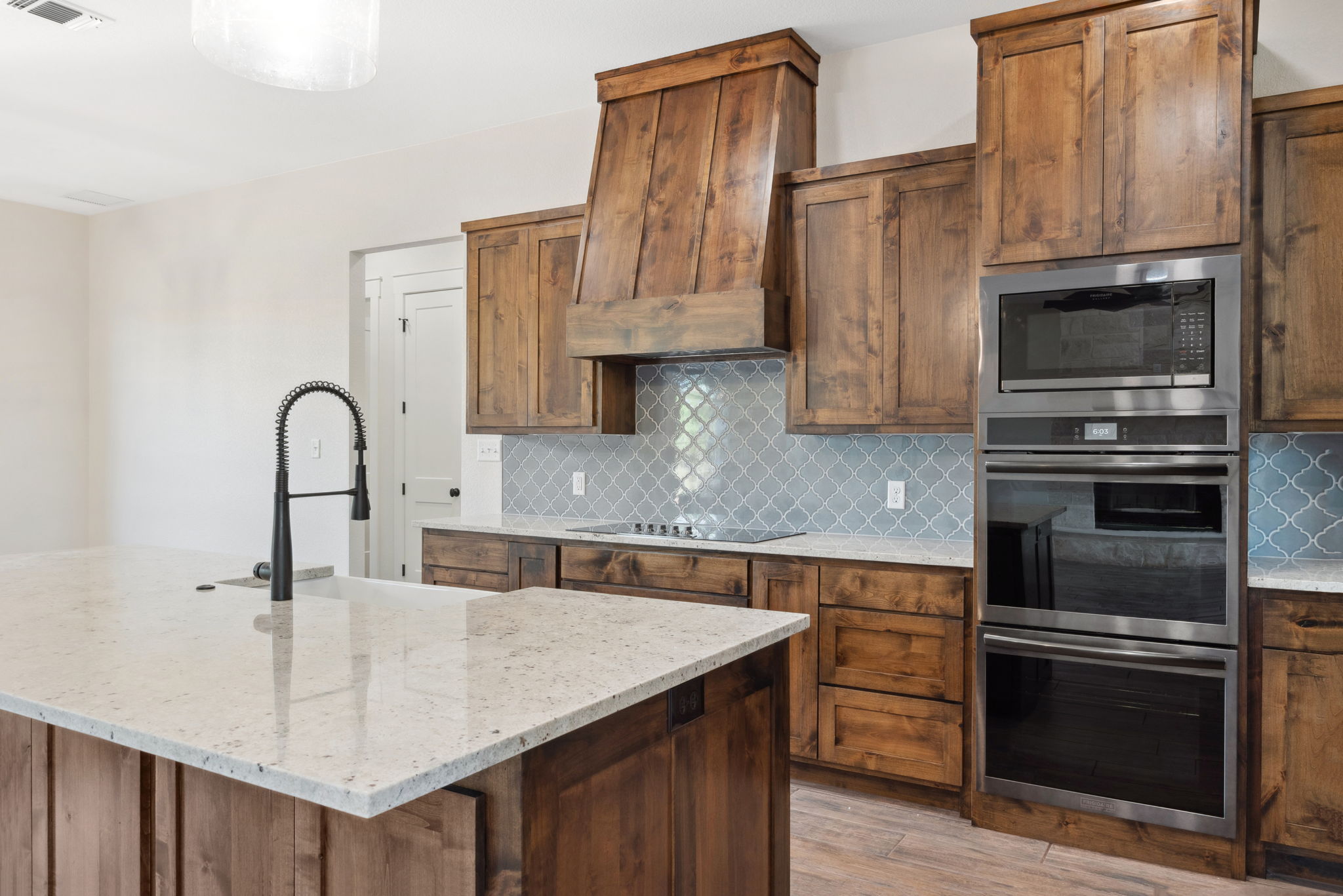 Kitchen with an Island