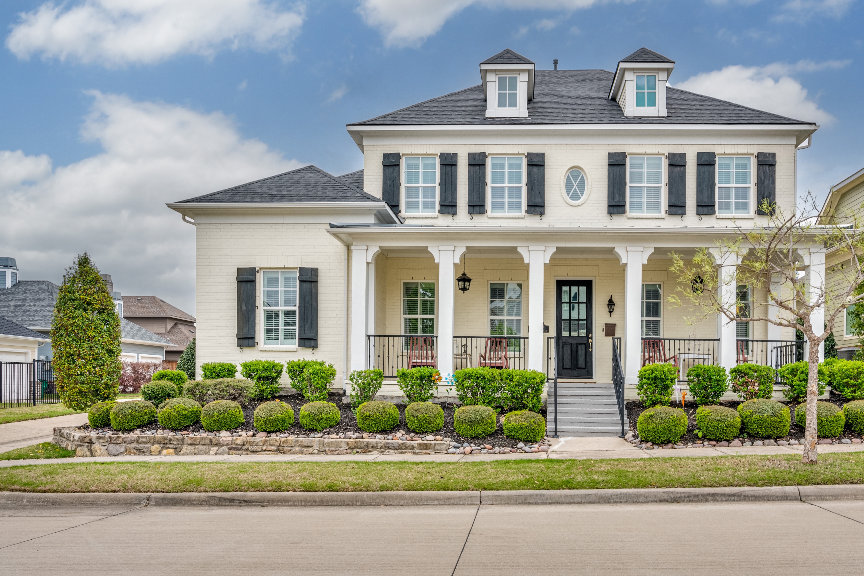 Featured listing
